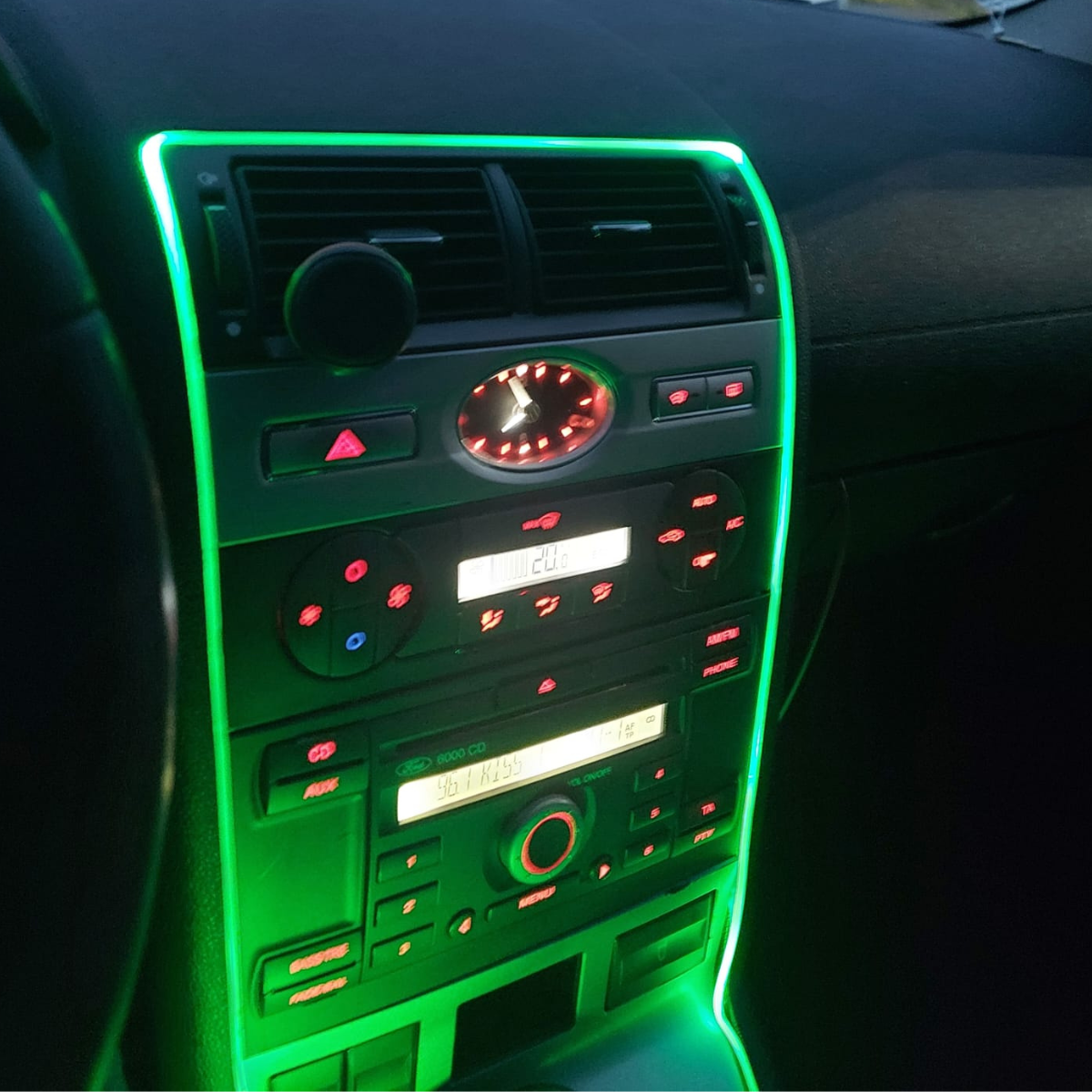 Banda LED Neon auto RGB cu 7 Culori, Alimentare USB pentru Lumini Interioare 3m